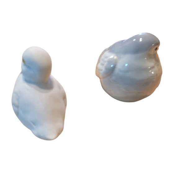 Kaiser Porcelain White Duck Figurine & Puffy Porcelain Bird - Picture 9 of 16